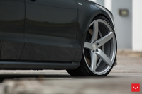 ���� ������� Vossen: Audi S8 �� ������ Vossen CV3R