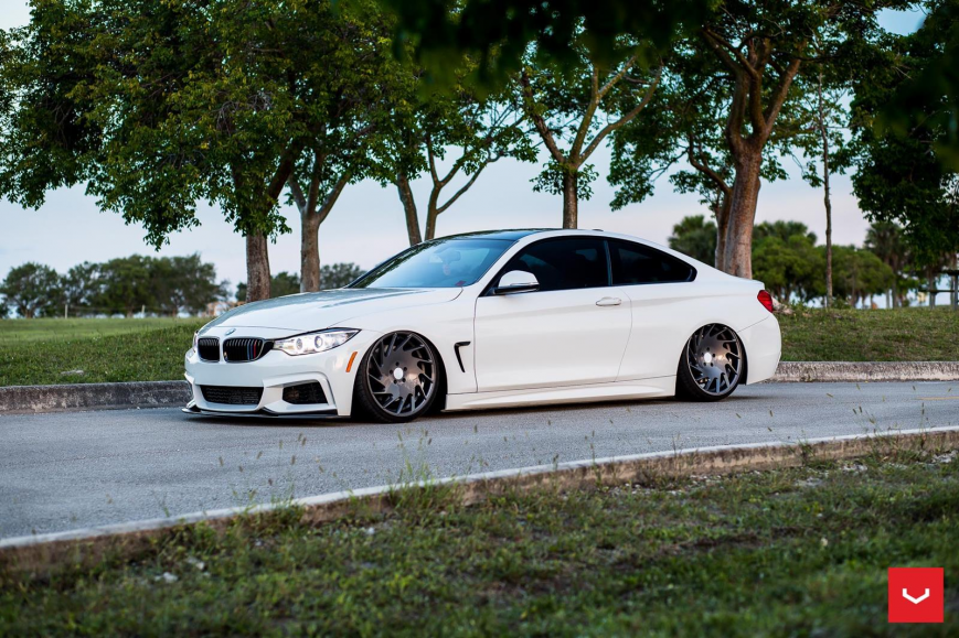 BMW 4 Series | M4   VLE1