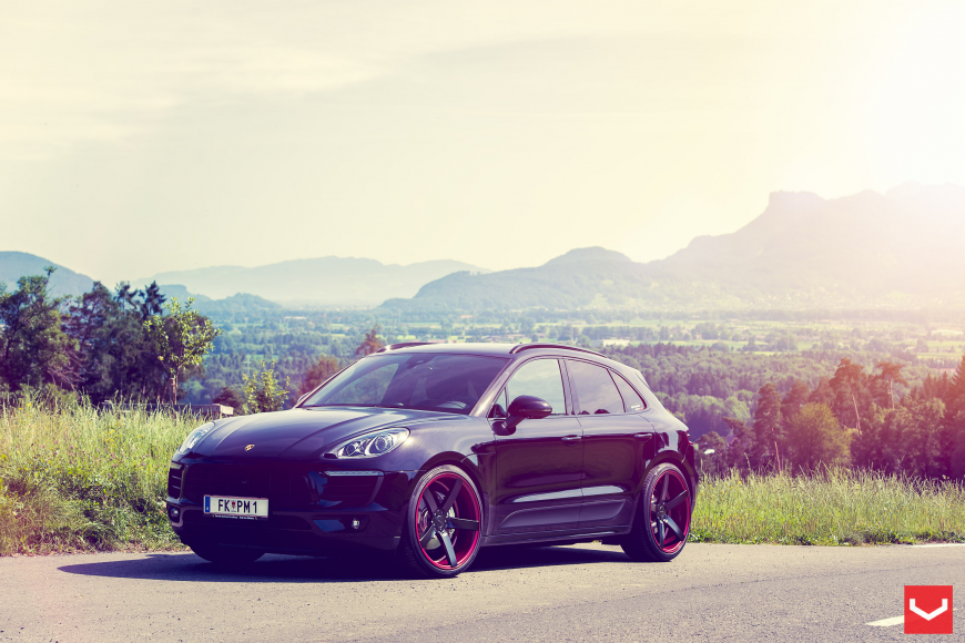 Porsche Macan   CV3