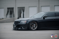 ���� ������� Vossen: Chrysler 300C �� ������ Vossen LC-102