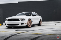 Фото галерея Vossen: Ford Mustang на дисках Vossen LC-104T