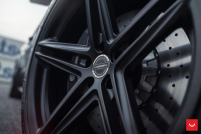 ���� ������� Vossen: Ford Mustang �� ������ Vossen VFS-5