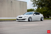 ���� ������� Vossen: Hyundai Genesis �� ������ Vossen VLE-1