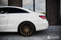 Фото галерея Vossen: Mercedes E-Class на дисках Vossen VFS-2 Фото галерея Vossen: Mercedes E-Class на дисках Vossen VFS-2