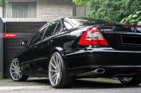 ���� ������� Vossen: Mercedes E-Class �� ������ Vossen VPS-310T