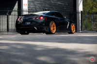 ���� ������� Vossen: Nissan GTR �� ������ Vossen CG-202