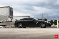   Vossen: Nissan GTR   Vossen VFS-2