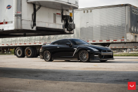   Vossen: Nissan GTR   Vossen VFS-2