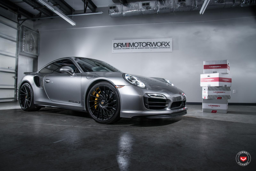 Porsche 911   VPS305T
