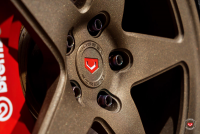 ���� ������� Vossen: Toyota Supra �� ������ Vossen LC-101