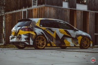 ���� ������� Vossen: VW Golf �� ������ Vossen ��-3