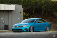   Vossen: Volkswagen Passat   Vossen LC-106T